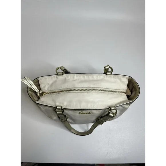 Coach Gallery Tote Shoulder Bag Cream With Gold Accents - Picture 8 of 10
